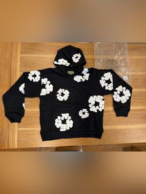Denim tears hoodie black size large (NEW WITH TAGS AND BAG)